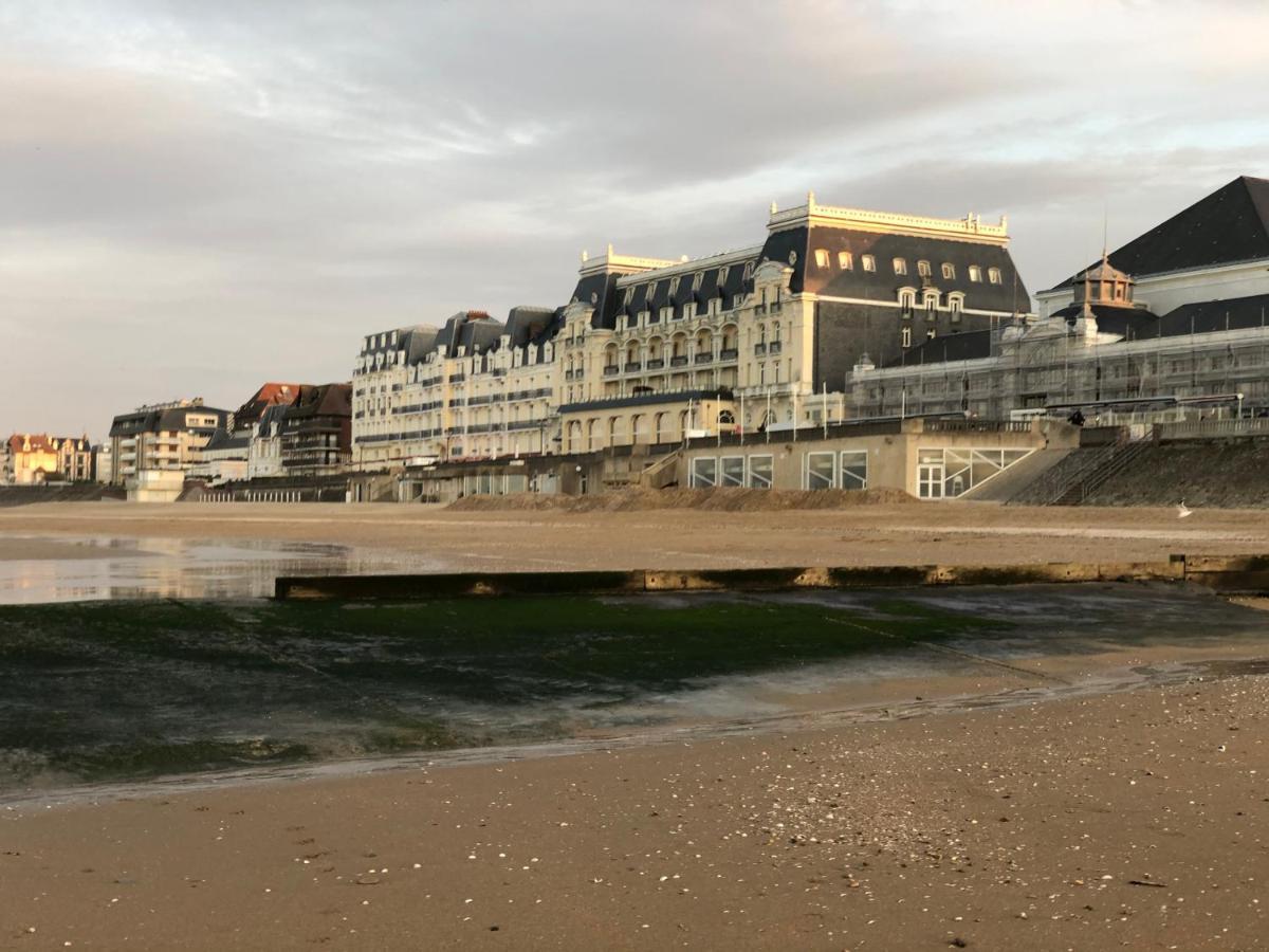 Cabourg Plage A 200M Plage Exterior foto